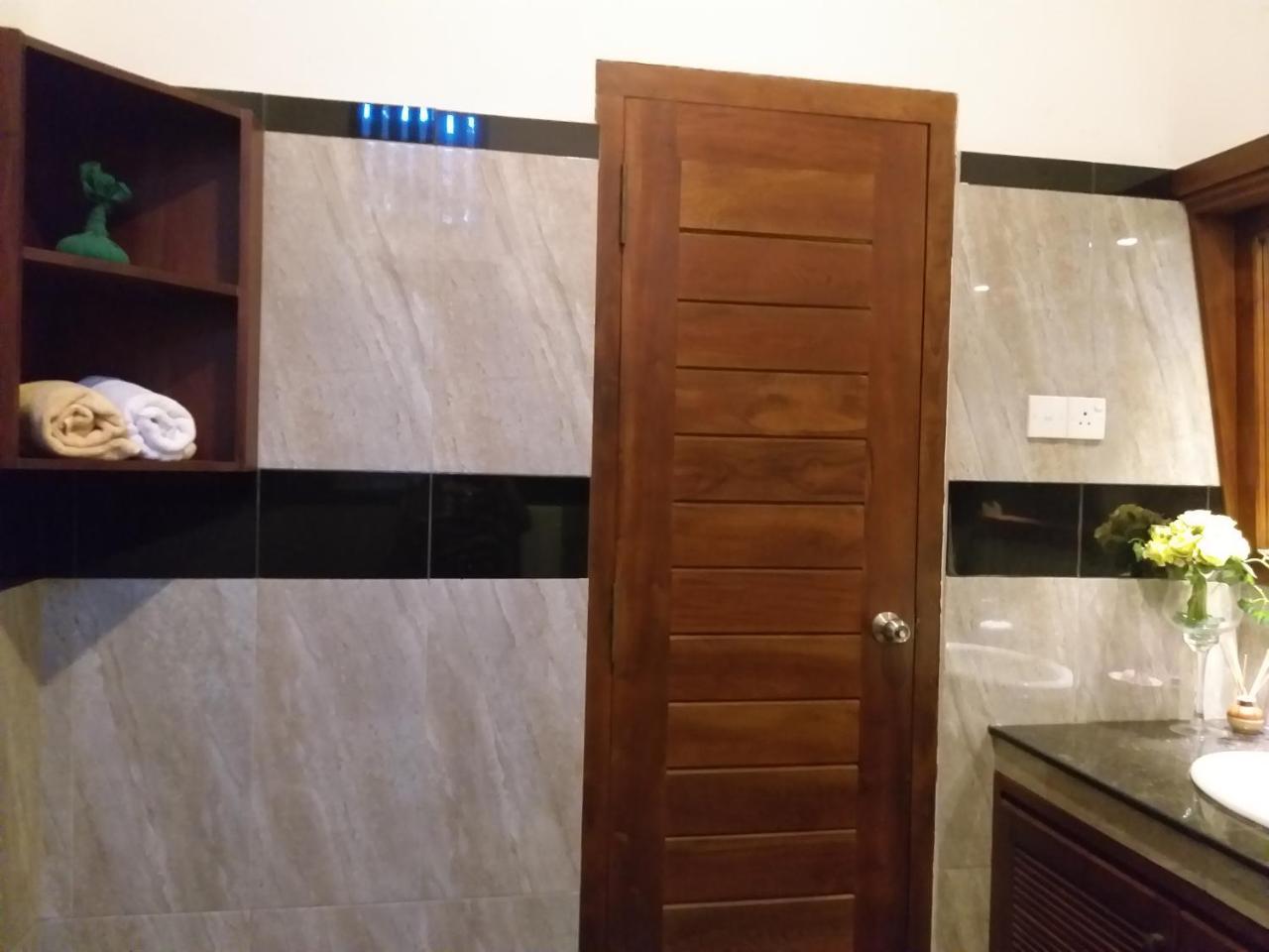 Cosy Nest Home Stay Негомбо Екстериор снимка
